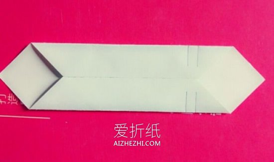 怎么简单折纸中国宝剑的折法图解- www.aizhezhi.com