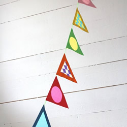 自制三角形旗帜装饰的方法图解教程