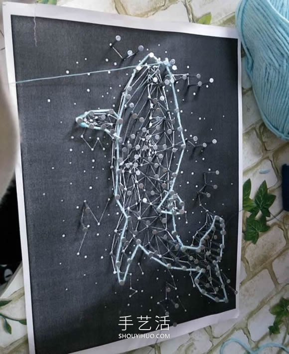 钉子绕线画制作星空鲸鱼座的做法教程- www.aizhezhi.com