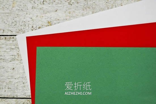 怎么简单做圣诞花环卡片的方法图解- www.aizhezhi.com