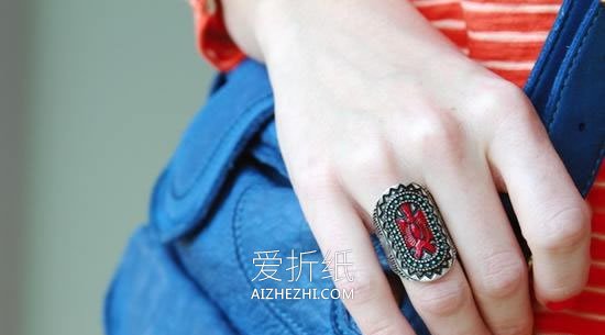 怎么用指甲油改造复古戒指的方法图解- www.aizhezhi.com