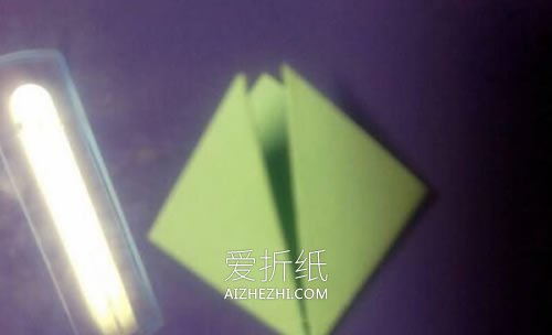 怎么简单折纸五瓣花的折法图解- www.aizhezhi.com