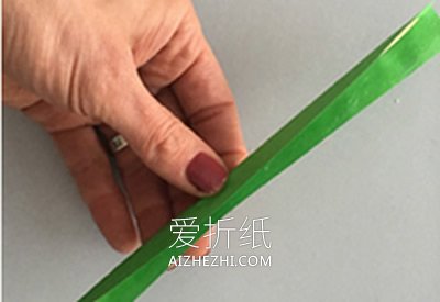 怎么用卡纸简单做康乃馨的方法图解- www.aizhezhi.com