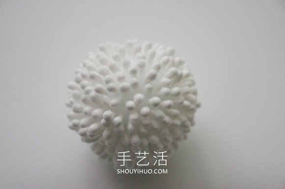 简单棉签花的手工制作方法图解教程- www.aizhezhi.com