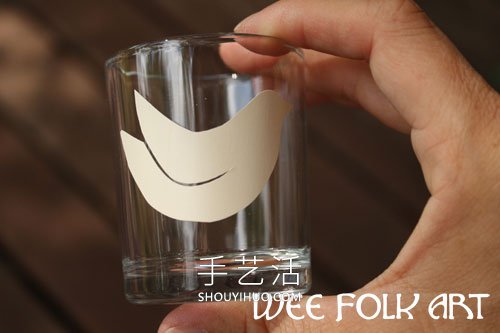 DIY蚀刻风格玻璃烛台的做法教程- www.aizhezhi.com
