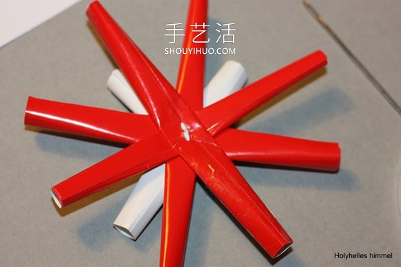 自制圣诞节礼物装饰雪花的方法图解教程- www.aizhezhi.com