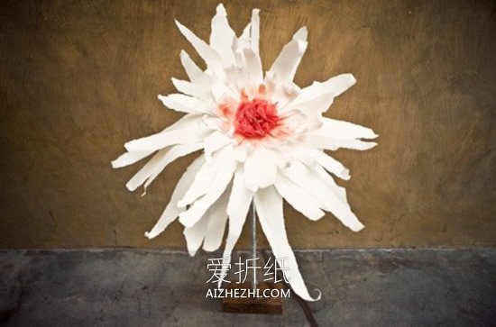 怎么用厚纸简单做婚礼纸花装饰的方法图解- www.aizhezhi.com
