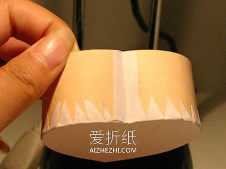 怎么用卡纸做爱心盒子的方法图解- www.aizhezhi.com