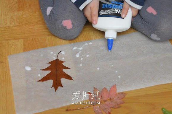 怎么用树叶做新年灯笼的方法图解- www.aizhezhi.com
