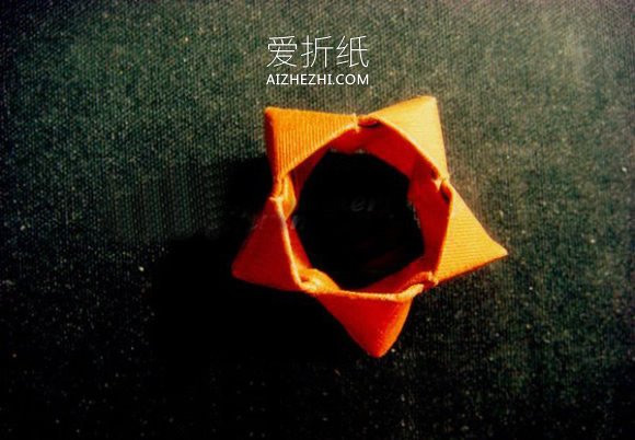 怎么折纸空心五角星的折法图解- www.aizhezhi.com