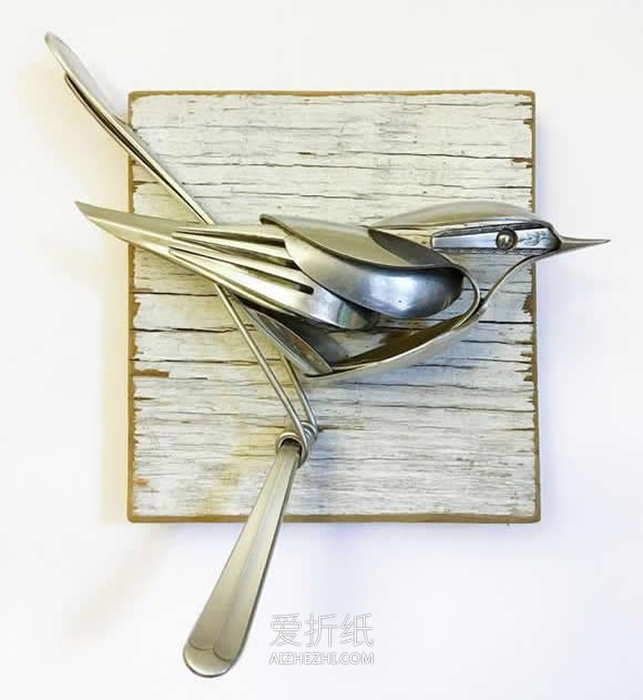 怎么用金属汤勺做小鸟的雕塑作品图片- www.aizhezhi.com