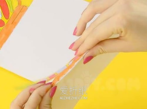 怎么用卡纸做立体蝴蝶贺卡的方法图解- www.aizhezhi.com