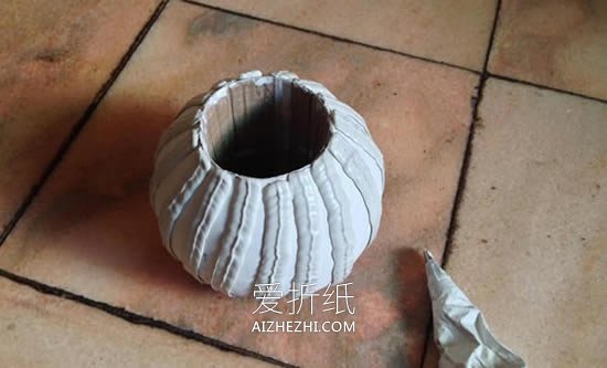 怎么用不要纸盒做瓜形花瓶的方法图解- www.aizhezhi.com