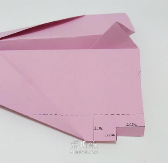 怎么简单折纸复仇者飞机的折法图解- www.aizhezhi.com
