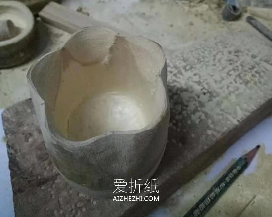 怎么用竹筒做花型茶杯的方法图解- www.aizhezhi.com