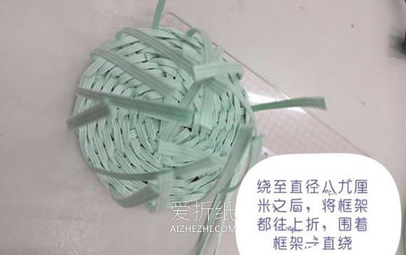 怎么用纸藤编织兔子笔筒的方法图解- www.aizhezhi.com