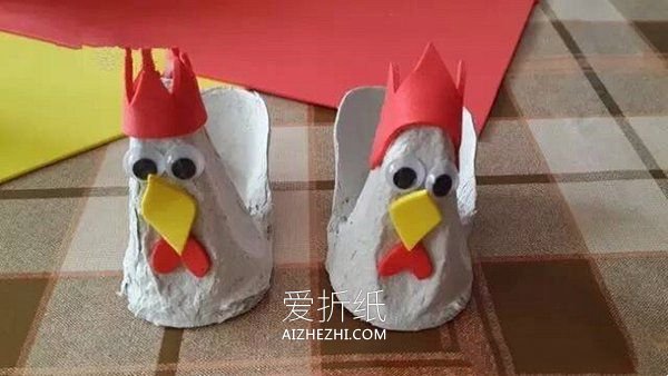 怎么用鸡蛋托做大公鸡的方法图解- www.aizhezhi.com