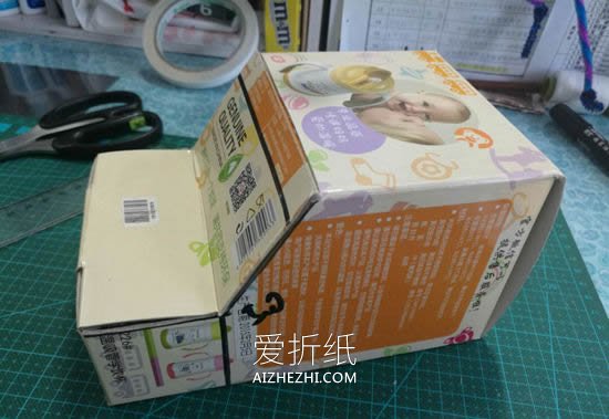 怎么用包装盒做小汽车的方法图解- www.aizhezhi.com