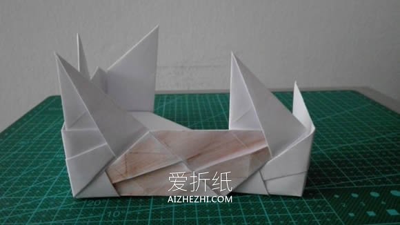 怎么折纸灯的折法详细步骤图解- www.aizhezhi.com