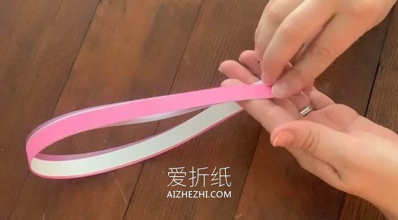 怎么用纸条编立体星星的编法图解- www.aizhezhi.com