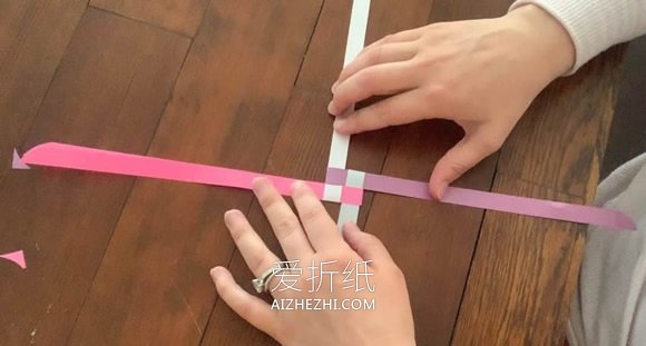 怎么用纸条编立体星星的编法图解- www.aizhezhi.com