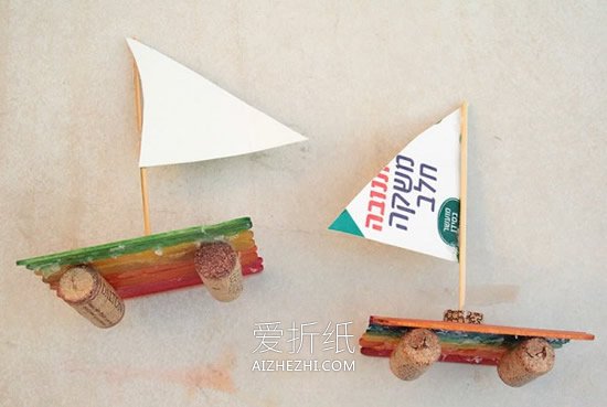 怎么用冰棍棒和软木塞做小船的方法图解- www.aizhezhi.com