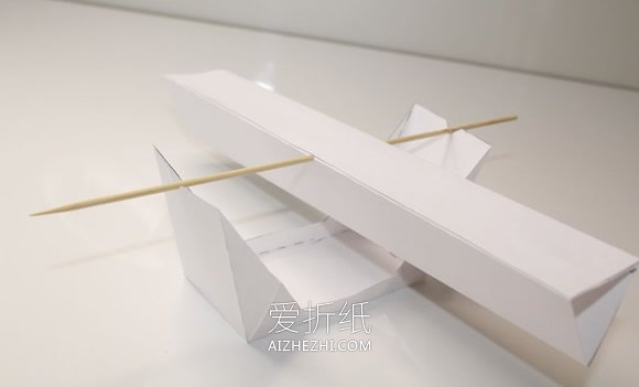 怎么用卡纸做可称量天平的方法图解- www.aizhezhi.com