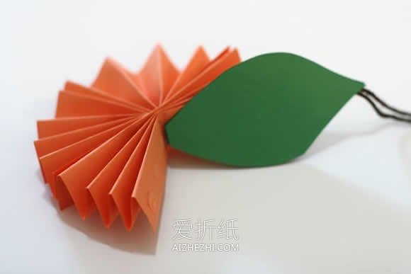 怎么用卡纸做橘子挂饰的方法图解- www.aizhezhi.com