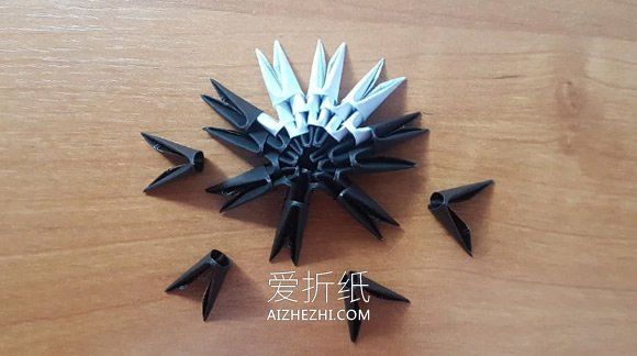 怎么做三角插鸭子的方法详细步骤图解- www.aizhezhi.com