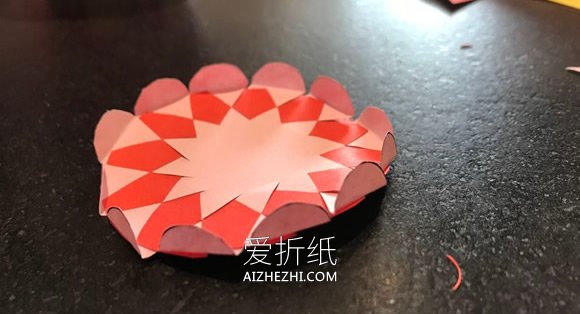 怎么用复印纸做编织篮子的方法图解- www.aizhezhi.com