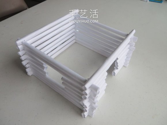 用纸做逼真小木屋模型的做法教程- www.aizhezhi.com