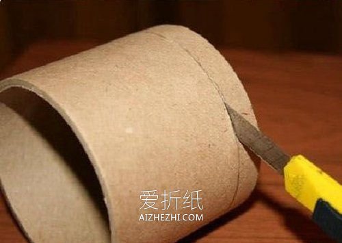 怎么用胶带筒做圆形带盖收纳盒的方法图解- www.aizhezhi.com
