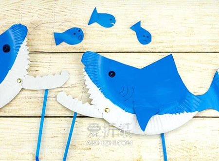 怎么用纸盘做鲨鱼木偶的方法图解- www.aizhezhi.com