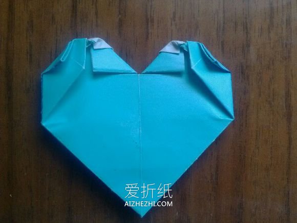 怎么折纸LOVE U字母心的折法图解- www.aizhezhi.com