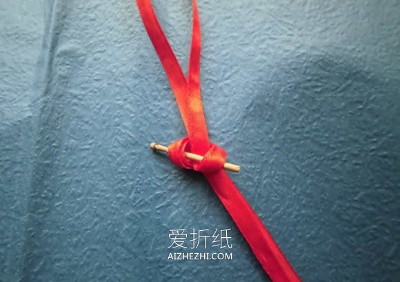 怎么折纸绣球礼品盒的折法图解- www.aizhezhi.com