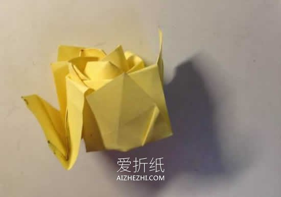 如何折纸玫瑰花的折法详细过程图- www.aizhezhi.com