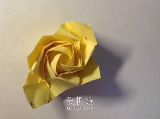 如何折纸玫瑰花的折法详细过程图- www.aizhezhi.com