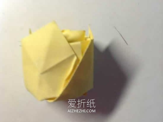 如何折纸玫瑰花的折法详细过程图- www.aizhezhi.com