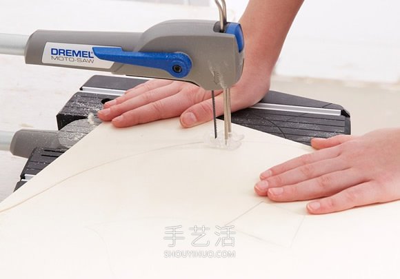 冬季圣诞树壁灯制作DIY教程- www.aizhezhi.com