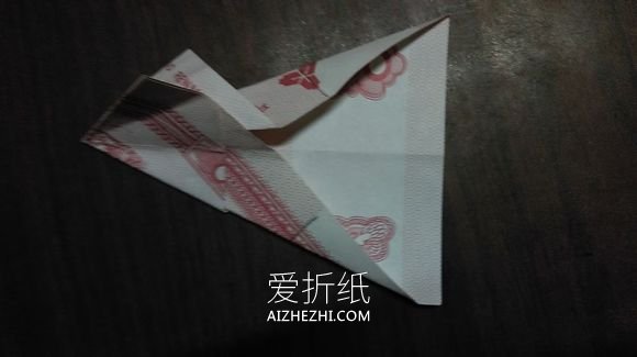 怎么用纸币折纸五瓣莲/五角星的方法图解- www.aizhezhi.com