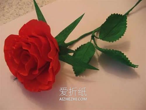 皱纹纸红玫瑰花怎么做教程- www.aizhezhi.com