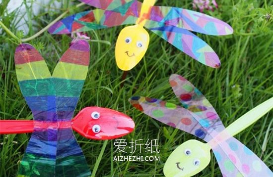 一次性勺子蜻蜓怎么做- www.aizhezhi.com