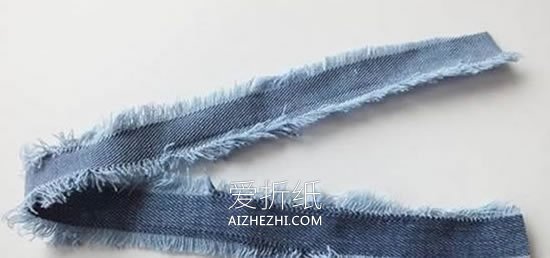 怎么做牛仔布串珠手链- www.aizhezhi.com