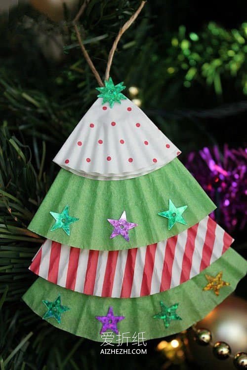蛋糕纸圣诞树怎么做- www.aizhezhi.com